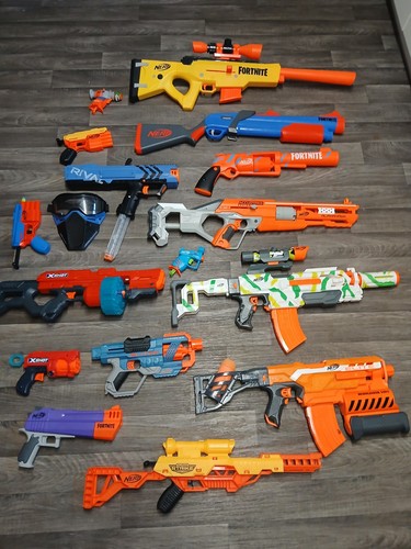 Huge nerf gun job lot - huge,
