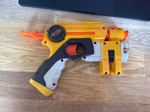 Nerf strike nite finder 3 - n-strike,