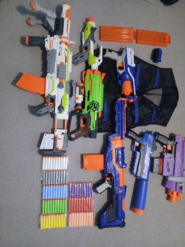 Huge nerf gun bundle darts - huge,